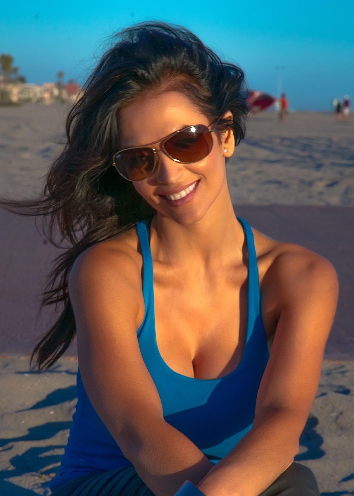 Denise Milani gallery photo 14